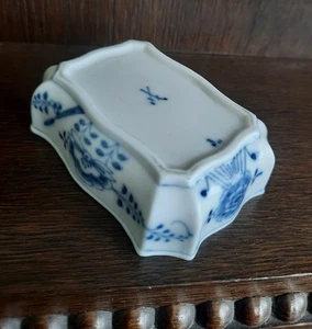 Meissen  Schälchen 8eckig Knaufschwerter 1. Wahl Zwiebelmuster - Bild 1 von 3