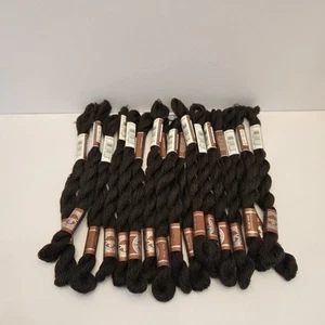 DMC Wool Embroidery Floss Broder Medicis 8500 27.3yd Skein Lot Of 17 - Picture 1 of 11
