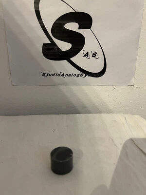 Akai S1000/S1100 Button (DATA-Cursor) - Bild 1 von 3