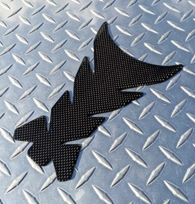 REAL Carbon Fibre Tank Pad S1000RR RSV4 1199 V2 V4 R1 R6 CBR GSXR 675 H2 ZX10 - Image 1 of 2