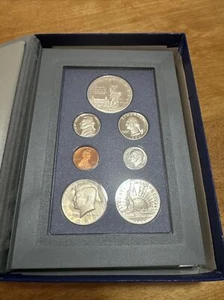 United States 1986 Prestige Proof Coin Set in Original Packaging with COA - Picture 1 of 3