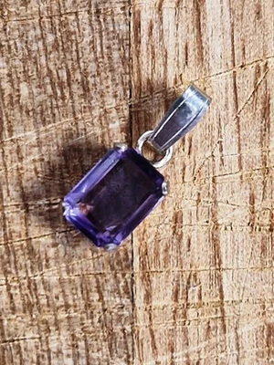 💎⚒ Echter Amethyst Anhänger5x8mm im Brilliantschliff mit 925er Silber 💎⚒ - Bild 1 von 4