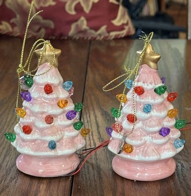 Par de árboles de Navidad Mr Christmas cerámica rosa retro Foto 1 de 2