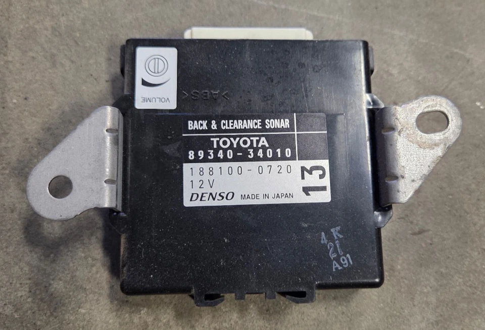Park Aid Assist Control Module 2008-2014 Toyota Sequoia Tundra 89340-34010 - Image 1 of 1