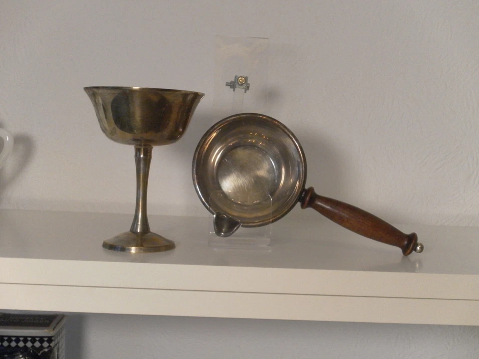 Butterpfännchen * Butter Sauciere * und Trinkgefäß versilbert - Bild 1 von 1