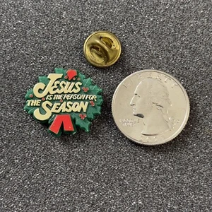 Jesus Is The Reason For The Season Christmas Religious Plastic Pin Pinback 48488 - Picture 1 of 2