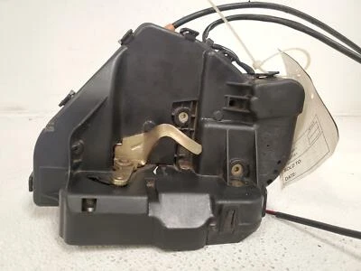 01-07 2007 Mercedes-Benz C230 pasajero cerradura puerta trasera actuador OEM 2037300435 Foto 1 de 4