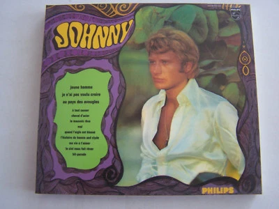 CD ALBUM DE JOHNNY HALLYDAY , JEUNE HOMME , + LIVRET , DIGIPACK COMME NEUF - Photo 1/3