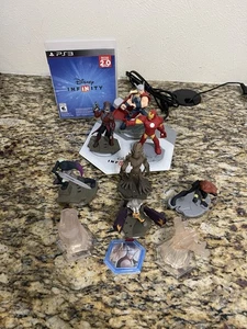 Disney Infinity 2.0 Marvel , 7 Figures, And Game - Picture 1 of 14