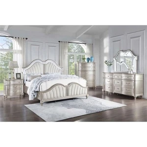 Maklaine 5-piece Wood Eastern King Bedroom Set Ivory and Silver Oak - Picture 1 of 13