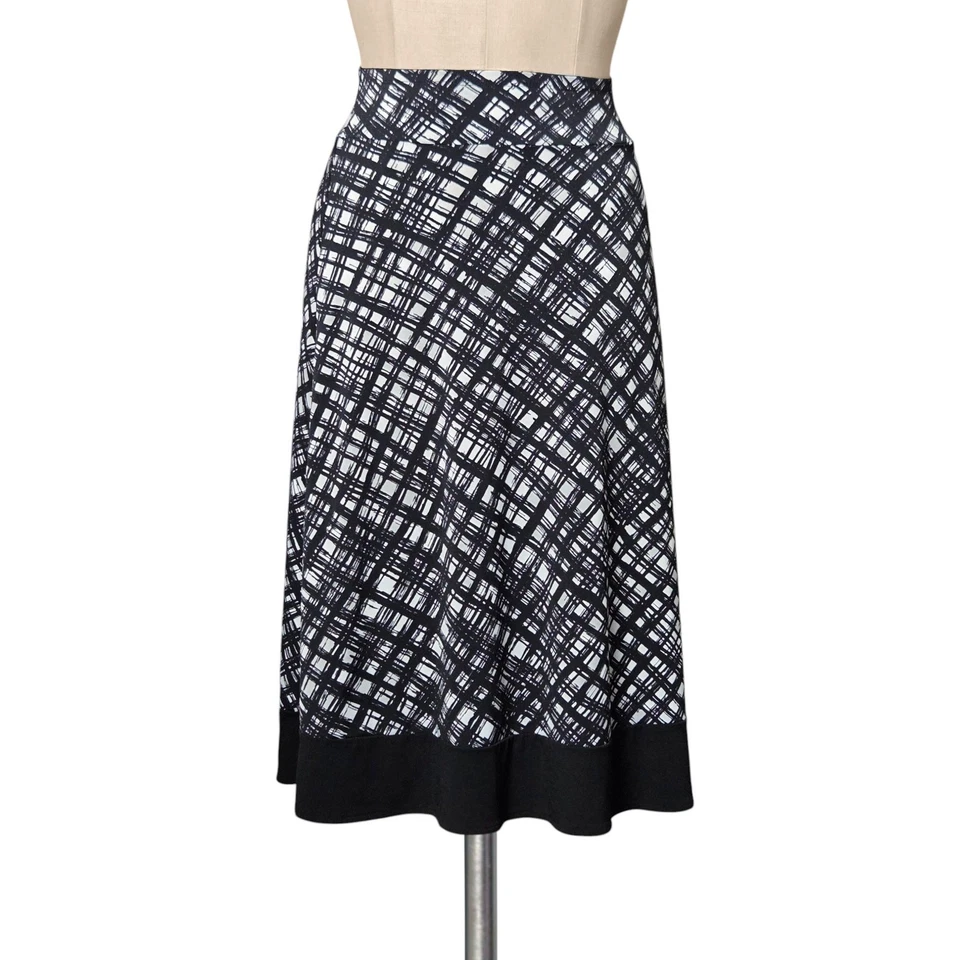 Falda elástica fluida estampada negra blanca 5th FIFTH ESTE S  Foto 1 de 1