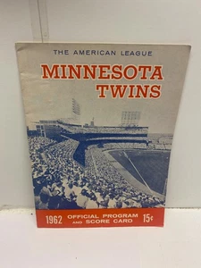 VINTAGE Minnesota Twins 1962 Program UNSCORED - Picture 1 of 2