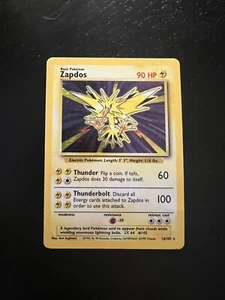 Pokémon TCG Zapdos Base Set 16/102 Holo Unlimited Holo Rare - Bild 1 von 3
