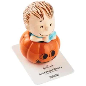 Hallmark Peanuts Linus Jack-o'-Lantern Stacking Salt Pepper Shakers Set - Picture 1 of 9