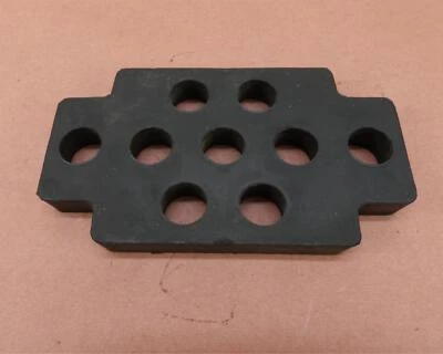 Kawasaki Vulcan 900 VN900 VN900C 2007-2013 caja de batería amortiguador de goma Foto 1 de 4