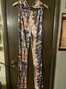Two Piece Halter Top And Pants - Picture 1 of 4