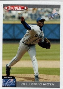 2004 Guillermo Mota #14 Topps Total Series MLB Card - Picture 1 of 1