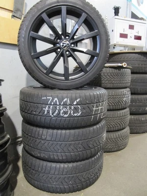 VW Passat 3C Winterkomplettsatz 235/45 R18 94V orig. Alufelge 8Jx18  ET44 - Bild 1 von 3