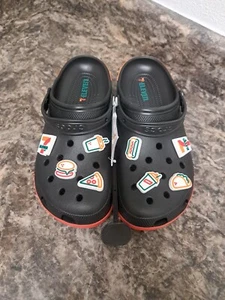 7-Eleven x Crocs - zueco clásico - para hombre talla 12 - totalmente nuevo... - Imagen 1 de 8