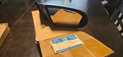 Espejo retrovisor derecho pasajero chevrolet impala monte lumina 1995-2001 GM 10255864 NUEVO DE STOCK Foto 1 de 4