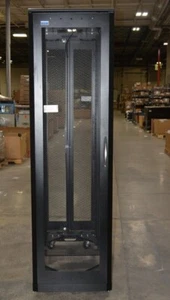 Eaton Server Rack Cabinet SEE NOTES - Picture 1 of 9