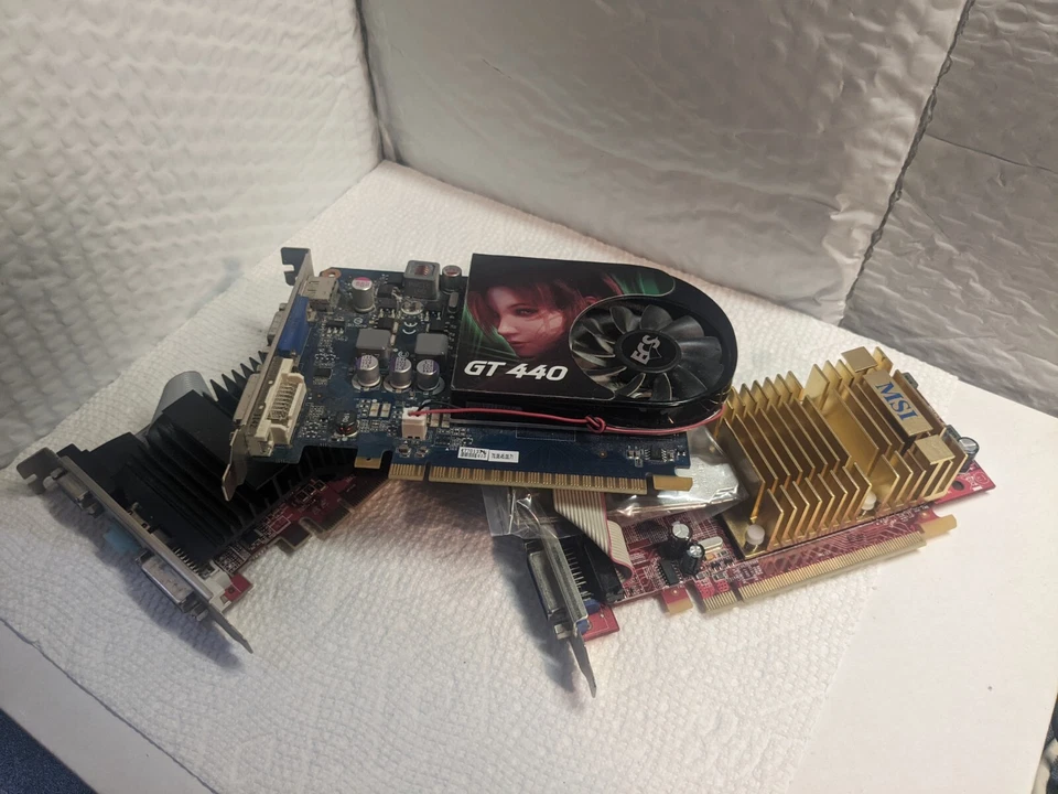 PCI-Express Video Cards Radeon GeForce - Image 1 of 1