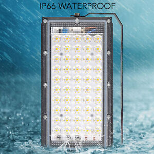 Projecteur LED 50W IP66 Waterproof 6000K White LED 180 Degree Adjustment Outd OB