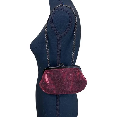 Bolso de hombro vintage Express rojo cadena lentejuelas Foto 1 de 4
