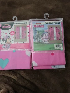 Disney Junior Minnie Mouse - "Minnie's Being Me" 82 in x 63 in Window Panels NIP - Picture 1 of 4