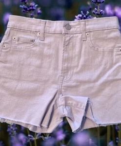 Gap Denim Women’s Size 2 Lavender purple Cutoff Jean shorts new - Picture 1 of 3