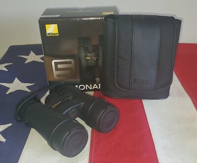 Binoculares Nikon 12x42 Monarch M5 (negro) nuevos 7578 Foto 1 de 4