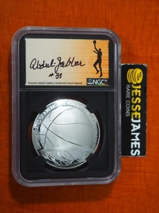 2020 P PROOF SILVER BASKETBALL DOLLAR NGC PF70 FDI KAREEM ABDUL JABBAR SIGNED - Picture 1 of 2