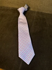 Roundtree Yorke Trademark Whales Geometric Men's Tie 100% Silk 58L x 3.5 Necktie - Picture 1 of 12