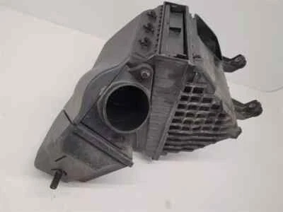 2015-2017 Hyundai Sonata 2.4L Air Intake Box Cleaner Assembly OEM - Image 1 of 2