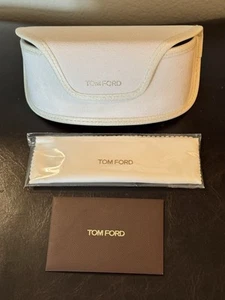 Tom Ford Large White Velvet Sunglass Case w Card & Cleaning Cloth - Picture 1 of 9