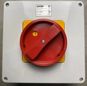 GEWISS GW70437 Rotary Switch, Wall Mounting, Lockable, 3P 63A, 500V, IP65 - Picture 1 of 7