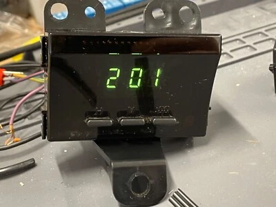 Reloj de tablero digital LED Toyota RAV4 XA10 reparado 1996-2000 1997 1998 Foto 1 de 2