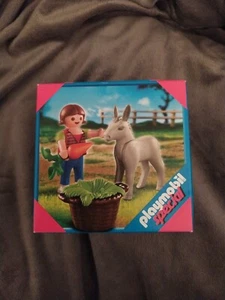 Playmobil special 4740 Mädchen mit Eselfohlen - Bild 1 von 3