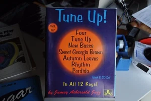 JAMEY AEBERSOLD VOLUME 67 - TUNE UP - SOLO SPARTITI MUSICALI - Imagen 1 de 1
