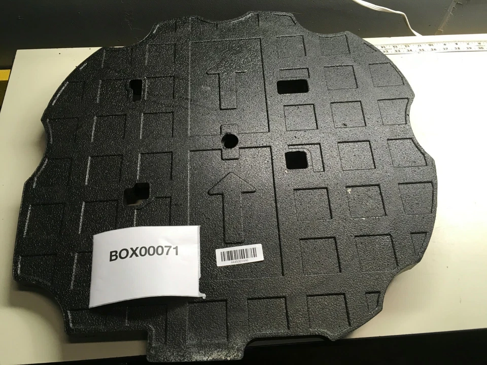 2004 宝马 525i TRUNK 紧急轮胎维修套件 FOAM 仪器支持黑色原始设备制造商 + — 第 1/4 张图片