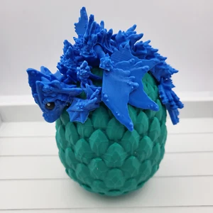 3D Printed Ocean Tadling Dragon in Egg - Fully Articulated Dragon, fidget toy - Picture 1 of 6