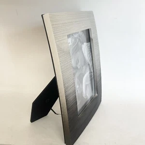5x7” Modern Ripples Photo Picture Frame, Heavy Free Standing B&W Gradient - Picture 1 of 9