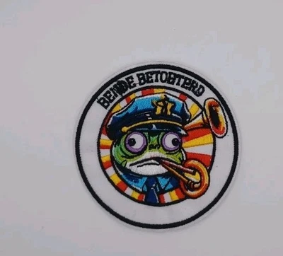 Bende Betobterd Frog Iron On Patch Embroidery Brand New Cute Funny Free Post - image 1 of 4