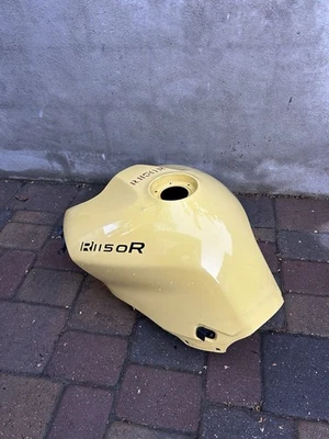 BMW R1150R  & Rockster OEM Fuel Tank Tested! - Image 1 of 4