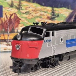 HO Athearn Blue Box 3033 F-7A Dummy Diesel Locomotive Amtrak 103 - Picture 1 of 21