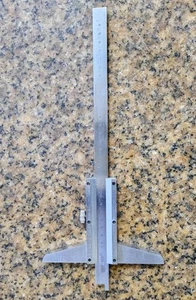 🗽SHOP FOX 7" DEPTH GAGE MACHINIST/TOOLMAKER GREAT CONDITION - Picture 1 of 10