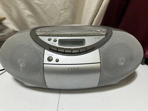 Sony CFD-S350 Portable Cassette Boombox Silver CD Player Radio Tested, See Pics - Picture 1 of 13