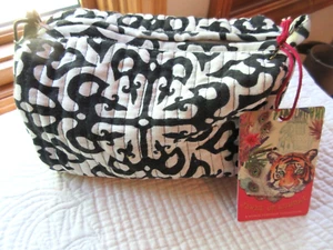 JEWEL OF MUMBAI QUILTED TOILETRY COSMETIC BAG E. INDIAN DESIGN BLACK WHITE COTTN - Picture 1 of 4