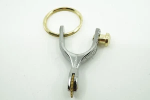 Western Saddle Horse Spur with Rowel Engraved Metal Cowboy Rodeo Key Chain Ring - Picture 1 of 3