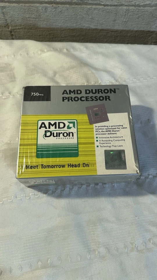 AMD Duron Processor 750MHz Brand New Sealed NOS See Pics 192K Cache - Image 1 of 4